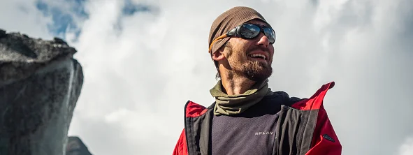 Как защититься от негативного воздействия солнечных лучей: всё, что нужно знать про SPF